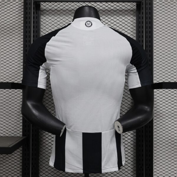 NEWCASTLE DOMICILE 2024/2025 – Image 2