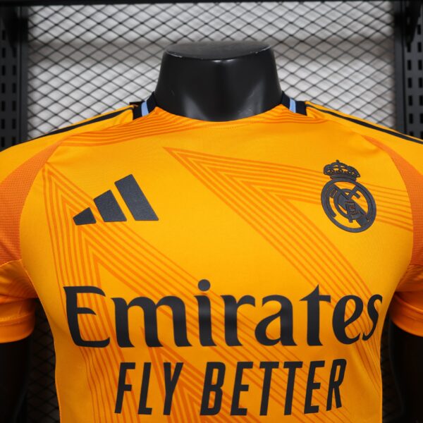 REAL MADRID EXTERIEUR 2024/2025 – Image 4